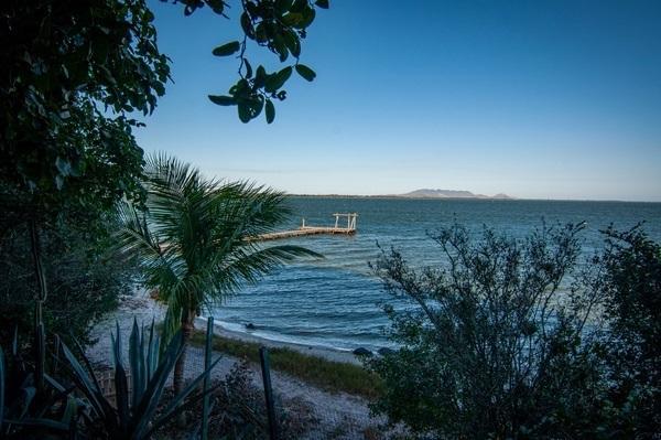 Hotel Cave Do Sol São Pedro da Aldeia エクステリア 写真